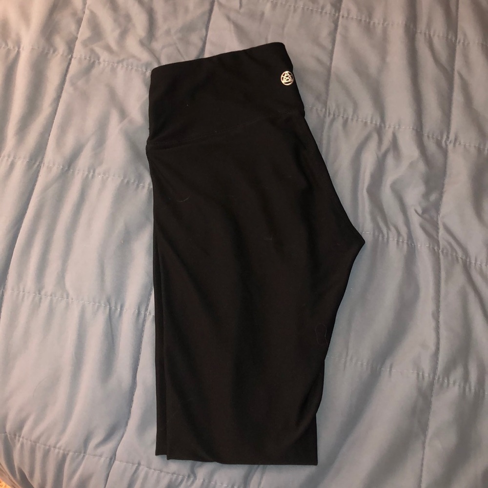 Full length black leggings!